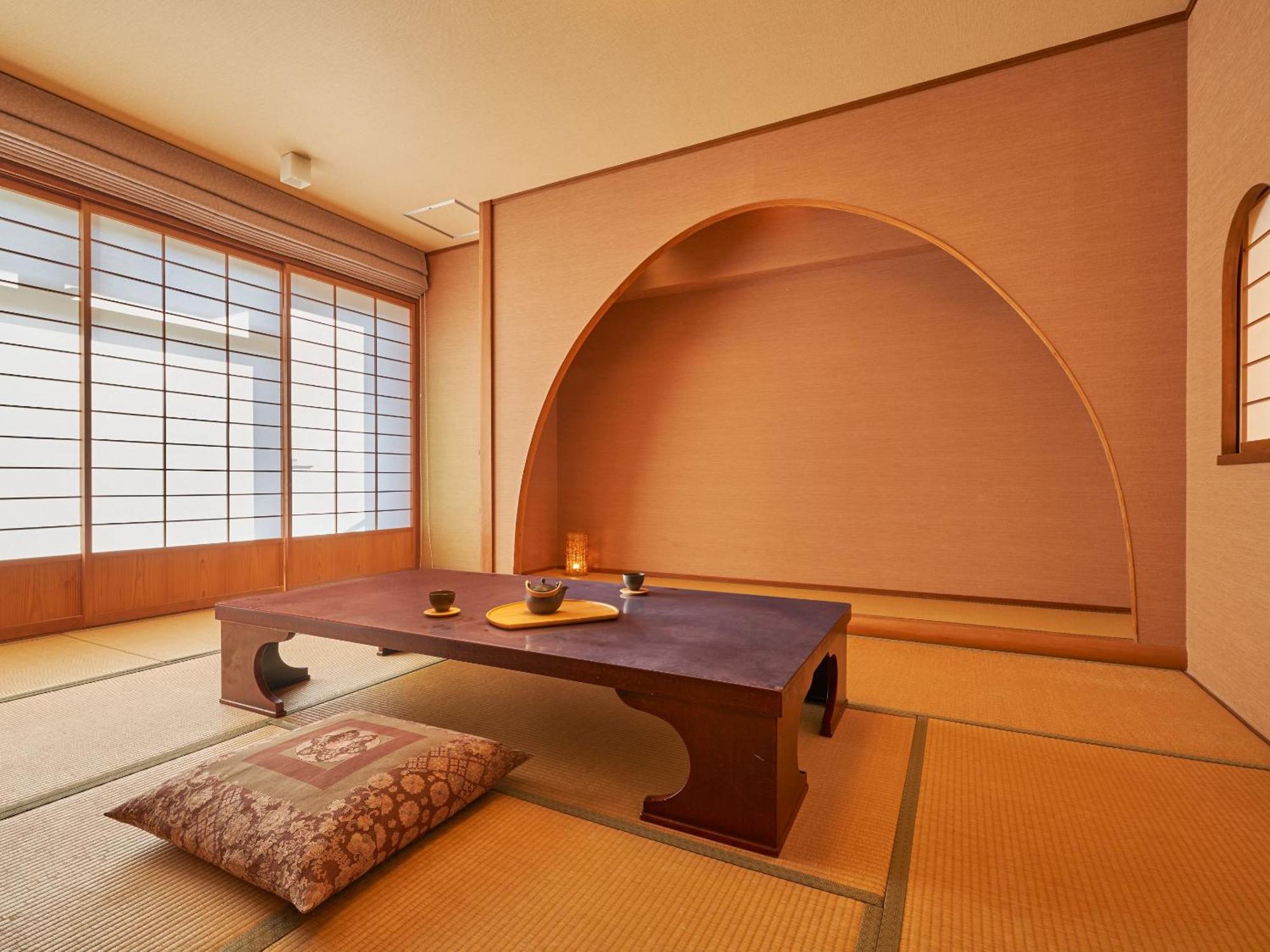 Ooedo Onsen Monogatari Ureshinokan Zewnętrze zdjęcie