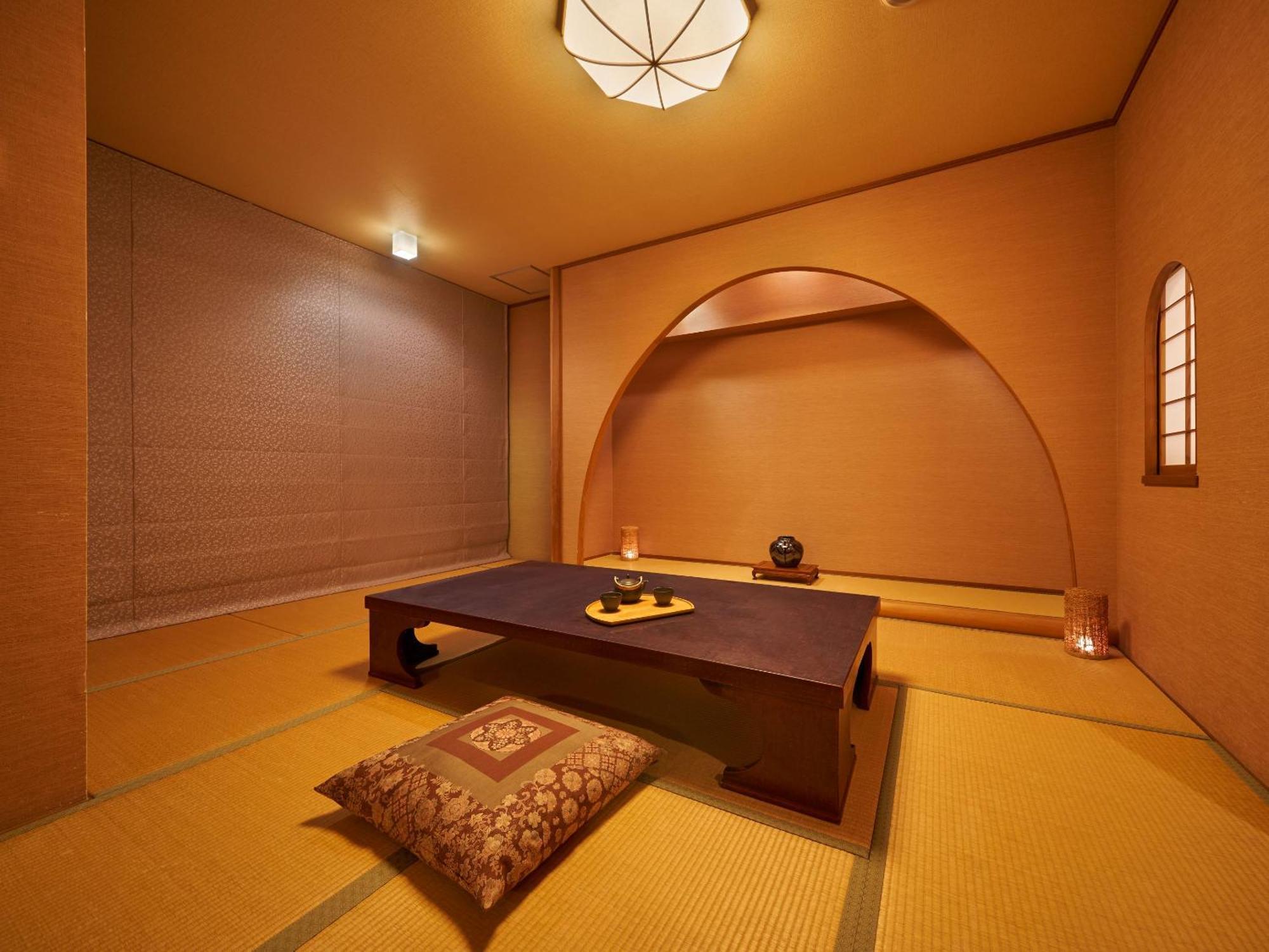 Ooedo Onsen Monogatari Ureshinokan Zewnętrze zdjęcie